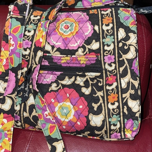 Vera Bradley Cross - Picture 2 of 5